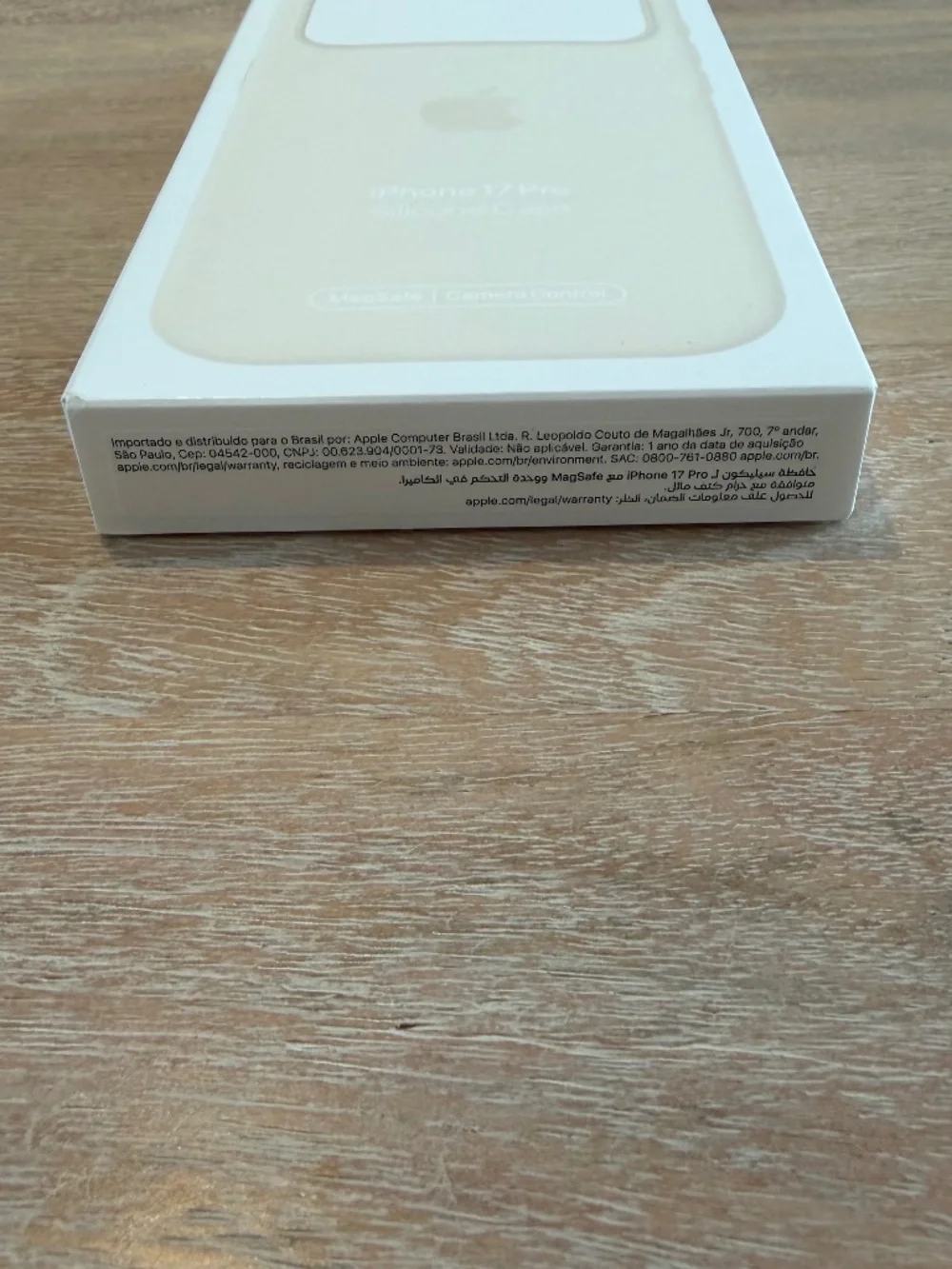 NWT Authentic Apple iPhone 17 Pro Silicone Case with MagSafe - Vanilla